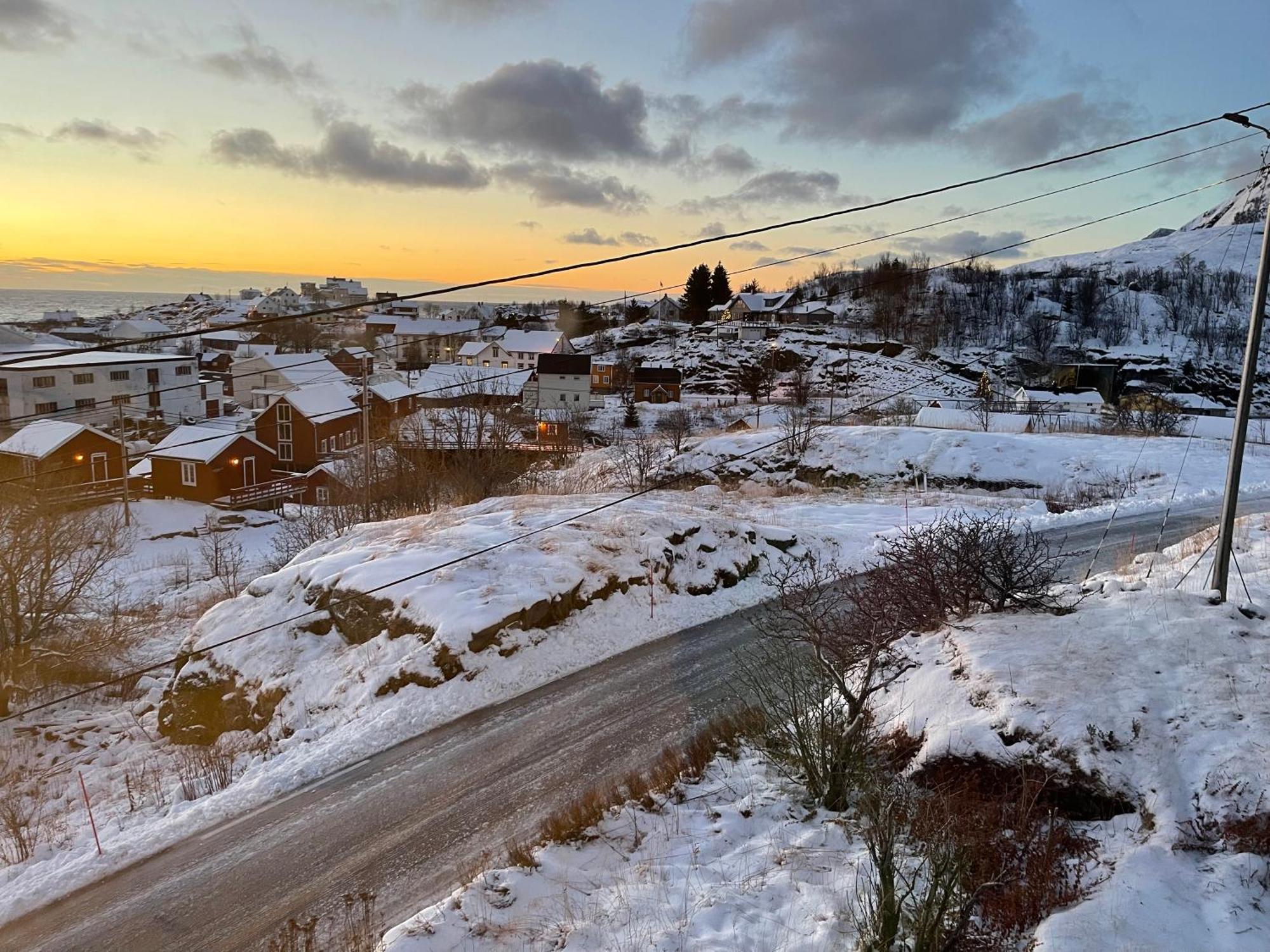 A, The Far End Of Lofoten, Top Apartment. Sørvågen Kültér fotó